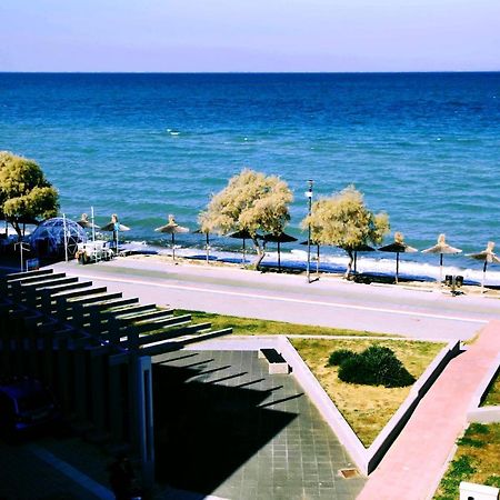 Hellas Dream Peraía Екстериор снимка